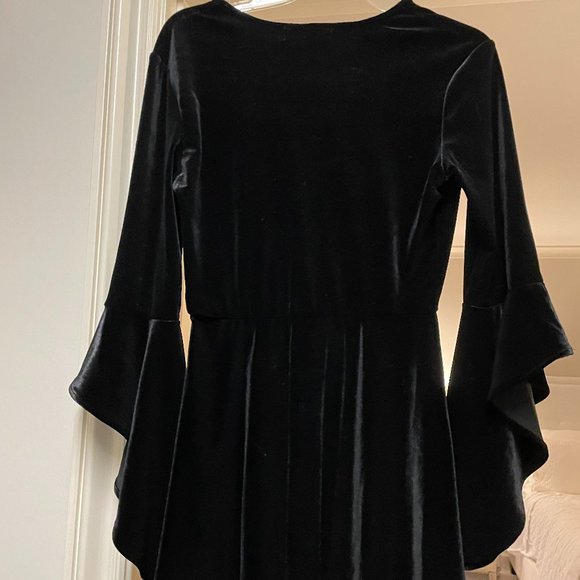Velvet Long Sleeve Dress (S) - Picture 2 of 2